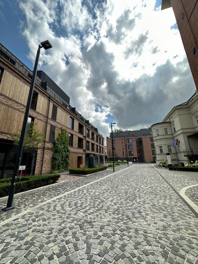Browar Lubicz- 5Min Walk To The Old Town, Garage Apartment Krasków Exterior foto