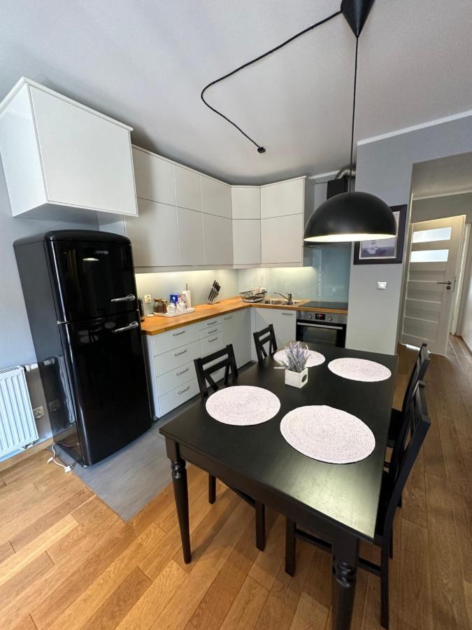Browar Lubicz- 5Min Walk To The Old Town, Garage Apartment Krasków Exterior foto